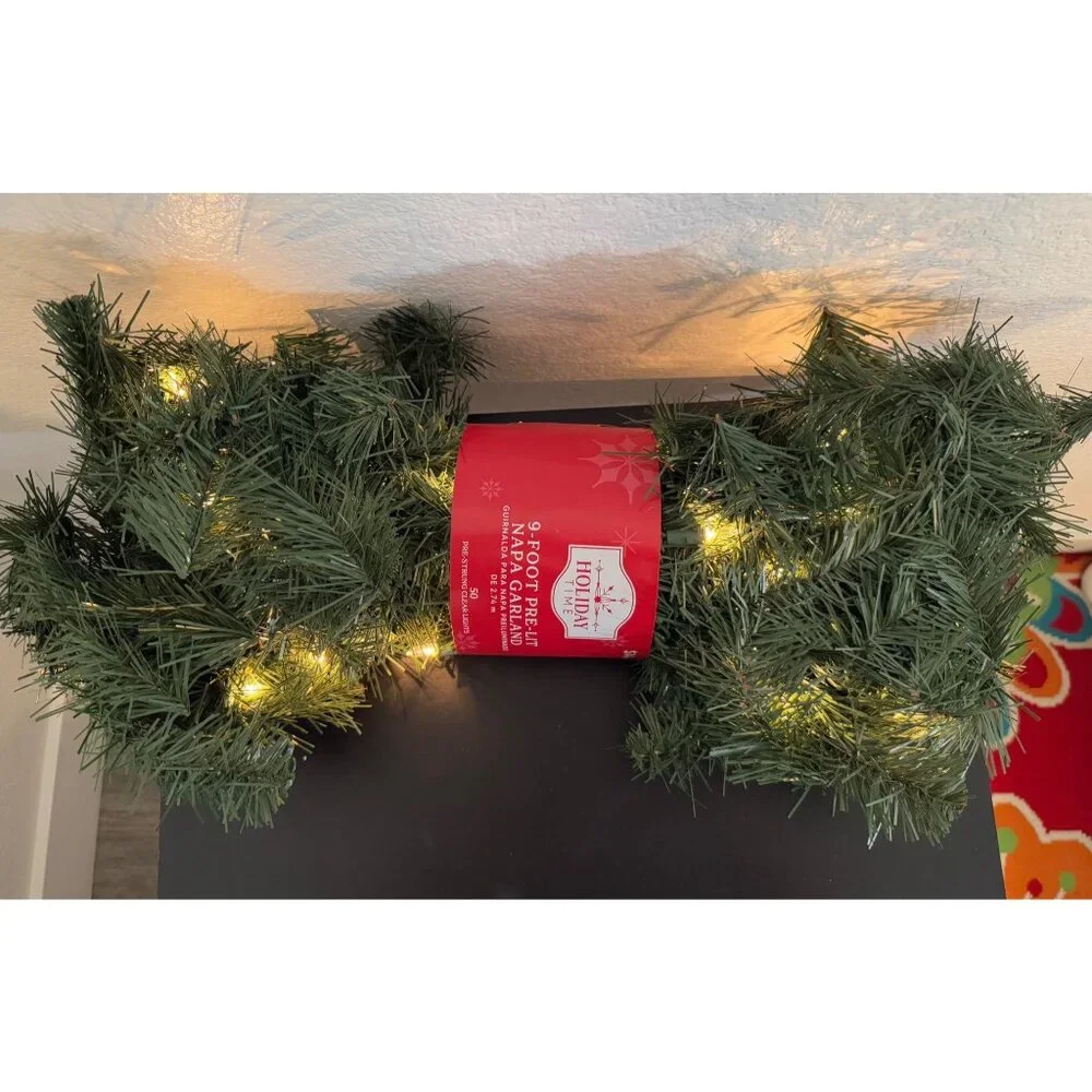 Holiday Time 9-Foot Pre-Lit Napa Garland